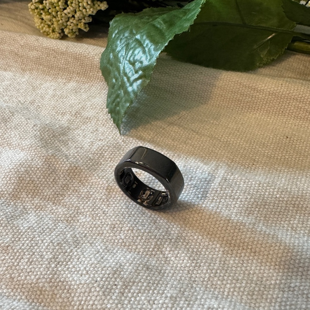 SOLD ❌Oura ring- gen 3 - size 7